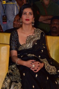 Shruti Haasan ravishing looks in a black saree at a movie function
