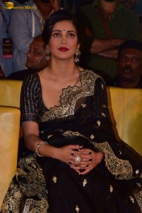Shruti Haasan ravishing looks in a black saree at a movie function