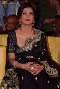 Shruti Haasan ravishing looks in a black saree at a movie function