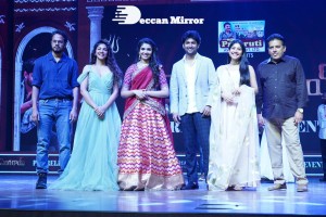 Shyam Singha Roy Pre-Release Event in Hyderabad attended by Sai Pallavi, Nani and Krithi Shetty