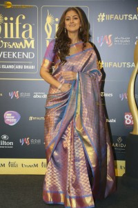 telugu and tamil actress simran beautiful in saree while attending an event