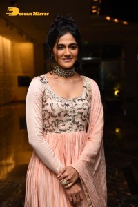 Actress Simran Choudhary photoshoot