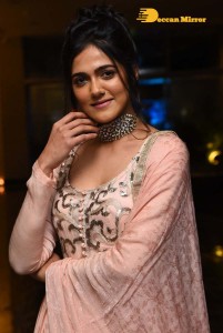 Actress Simran Choudhary photoshoot