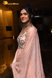 Actress Simran Choudhary photoshoot