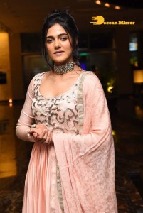 Actress Simran Choudhary photoshoot