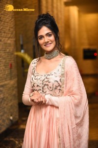 Actress Simran Choudhary photoshoot