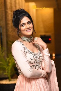 Actress Simran Choudhary photoshoot