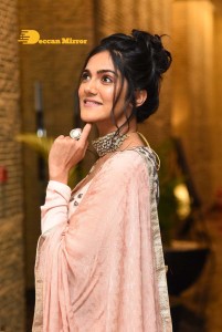 Actress Simran Choudhary photoshoot