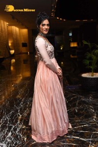 Actress Simran Choudhary photoshoot