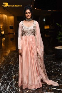 Actress Simran Choudhary photoshoot