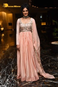 Actress Simran Choudhary photoshoot