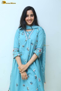 Simrat Kaur Picture Gallery 3