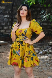 Indian actress Simrithi Bathija sexy photoshoot in a yellow mini dress
