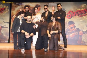Singham Again Trailer Launch attended by Ajay Devgn, Kareena Kapoor, Ranveer Singh, Arjun Kapoor, and Tiger Shroff