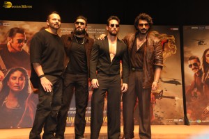Singham Again Trailer Launch attended by Ajay Devgn, Kareena Kapoor, Ranveer Singh, Arjun Kapoor, and Tiger Shroff