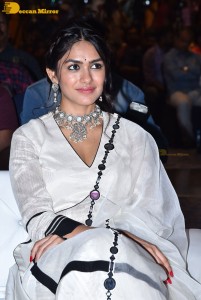 Sita Ramam movie team Dulquer Salmaan, Sumanth Akkineni and Mrunal Thakur hold a press meet in Chennai