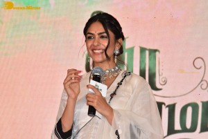 Sita Ramam movie team Dulquer Salmaan, Sumanth Akkineni and Mrunal Thakur hold a press meet in Chennai