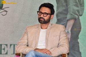 Sita Ramam movie team Dulquer Salmaan, Sumanth Akkineni and Mrunal Thakur hold a press meet in Chennai