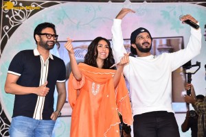 Sita Ramam movie team Dulquer Salmaan, Mrunal Thakur and Sumanth Akkineni visit Ethiraj College in Chennai to promote their film