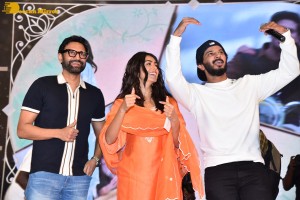 Sita Ramam movie team Dulquer Salmaan, Mrunal Thakur and Sumanth Akkineni visit Ethiraj College in Chennai to promote their film