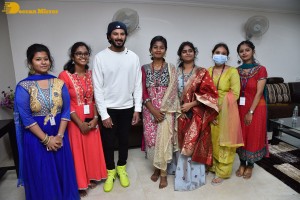Sita Ramam movie team Dulquer Salmaan, Mrunal Thakur and Sumanth Akkineni visit Ethiraj College in Chennai to promote their film