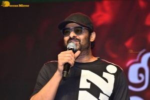 Sita Ramam Pre-Release event attended by Prabhas, Mrunal Thakur, Dulquer Salmaan, Hanu Raghavapudi and others