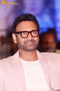 Sita Ramam Pre-Release event attended by Prabhas, Mrunal Thakur, Dulquer Salmaan, Hanu Raghavapudi and others