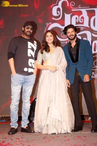 Sita Ramam Pre-Release event attended by Prabhas, Mrunal Thakur, Dulquer Salmaan, Hanu Raghavapudi and others