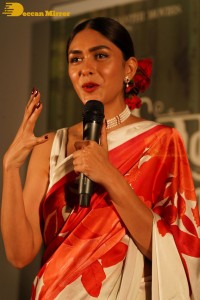 Sita Ramam movie cast including actress Mrunal Thakur hold a press meet