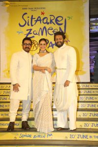 Sitaare Zameen Par Premiere attended by Aamir Khan, Genelia, Salman Khan, Rekha, Tamannaah, Tiger Shroff, and others