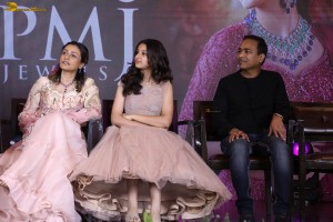 Mahesh Babu’s daughter Sitara Ghattamaneni launches PMJ Jewels SITARA Collection along with her mother Namrata Shirodkar