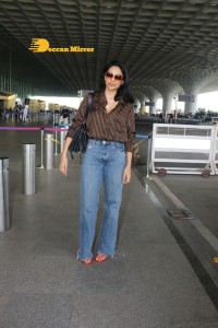 Sobhita Dhulipala seen at the Mumbai Airport