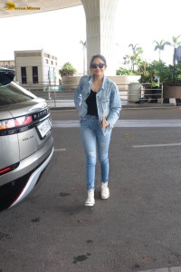 Model and actress Sobhita Dhulipala stylish looks in denim