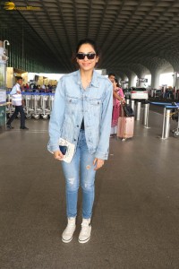 Model and actress Sobhita Dhulipala stylish looks in denim