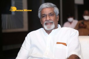 Pre-Release Event of Telugu movie Son of India attended by Mohan Babu, Ali, Vishnu, Lakshmi Manchu