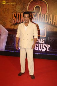 Son of Sardaar 2 Screening attended by Mrunal Thakur, Mouni Roy, Roshni Walia, and others