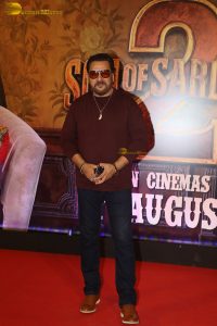 Son of Sardaar 2 Screening attended by Mrunal Thakur, Mouni Roy, Roshni Walia, and others
