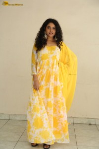 Indian actress Sonakshi Verma photoshoot in a yellow salwar