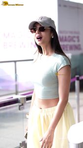 actress sonal chauhan fit and sexy at mumbai airport