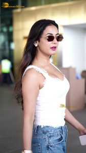 actress sonal chauhan sexy in a white top