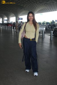 punjabi actress sonam bajwa spotted at mumbai airport