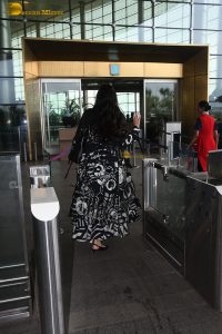 actress Sonam Kapoor stylish looks at mumbai airport