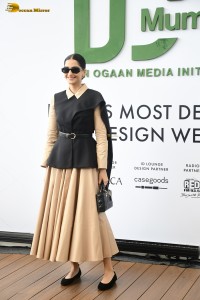 bollywood actress Sonam Kapoor super stylish at a fashion event