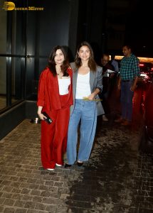 Songs of Paradise Screening attended by Alia Bhatt, Mahesh Bhatt, Soni Razdan, and Saba Azad