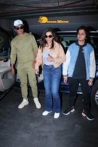 Actor Sonu Sood was spotted with his family at the Mumbai Airport