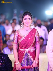 actress Sreeleela lovely looks in a red half saree