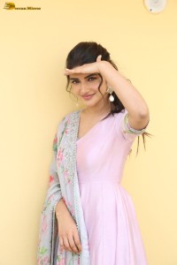 actress sreeleela cute in a pink salwar