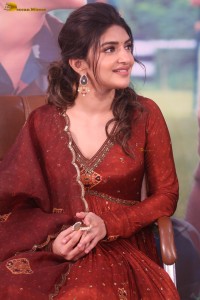 actress Sreeleela cute photoshoot