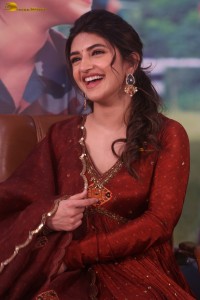 actress Sreeleela cute photoshoot