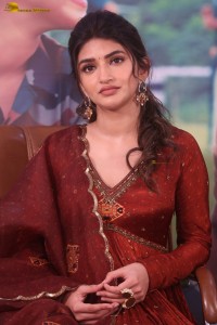 actress Sreeleela cute photoshoot